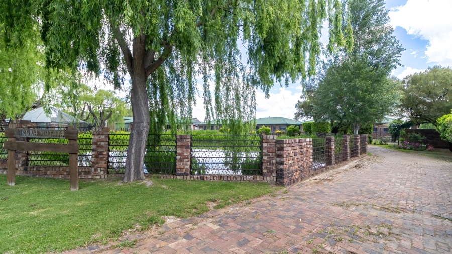 12 Bedroom Property for Sale in Deneysville Free State